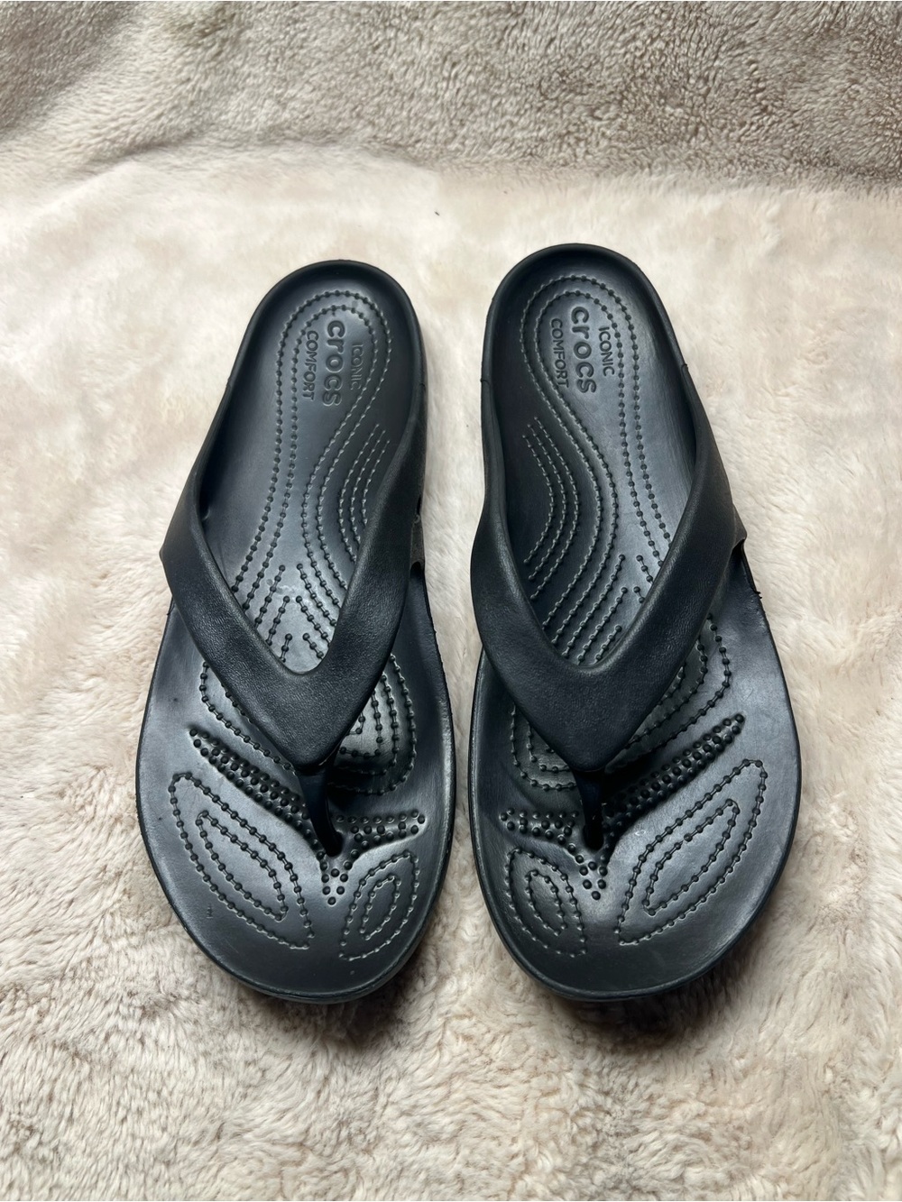 Crocs Women's Kadee II Flip Flop Sandals size 9